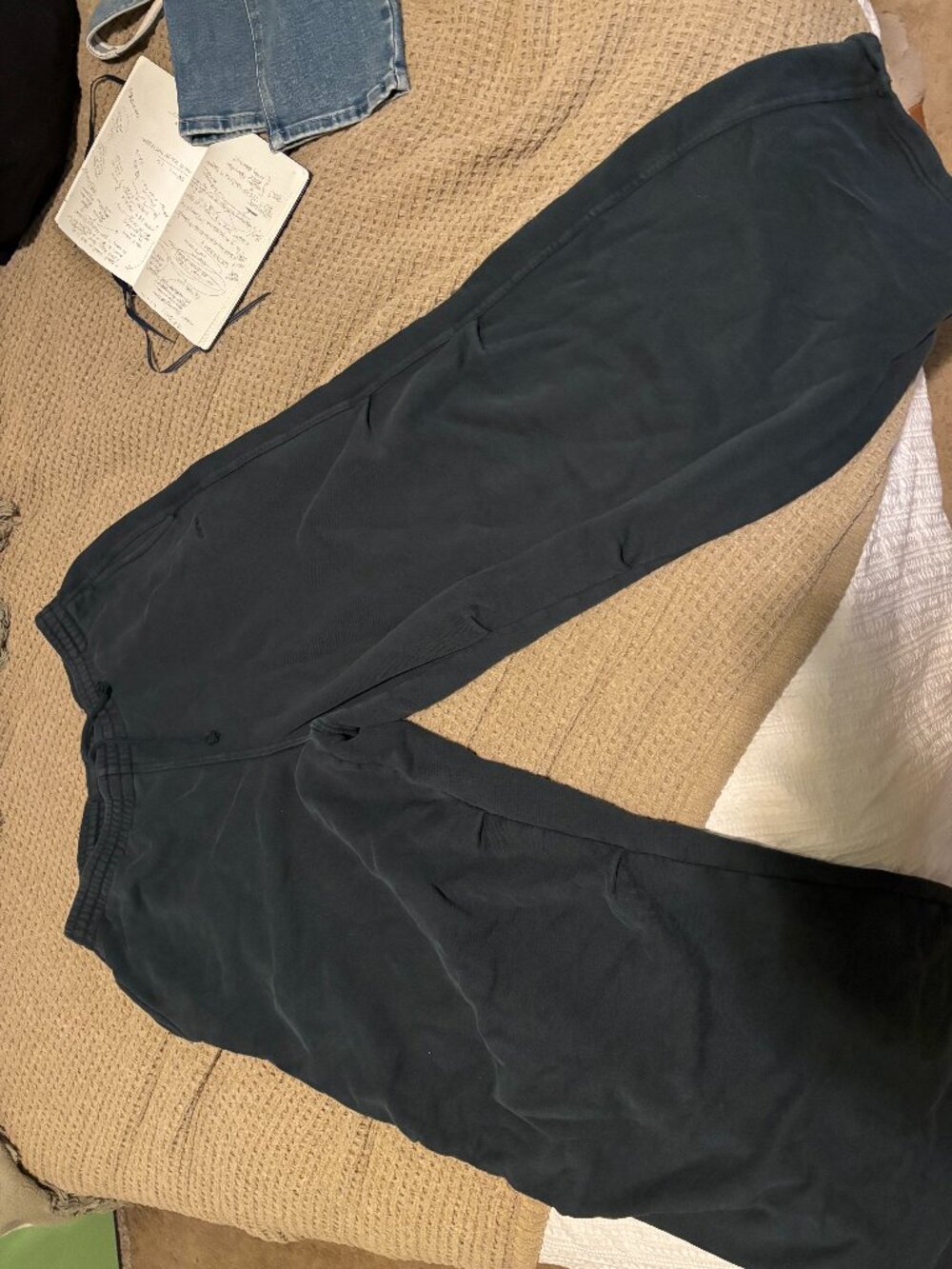 Skims Baggy Dark Green Sweats